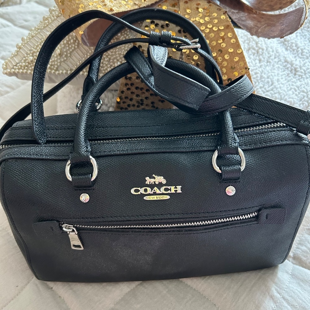 Purses - Picture 6 of 10